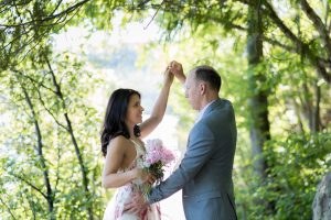 photographie de mariage, lifestyle, photographe professionnelle, portrait des mariés, portrait iconique, photographie de famille,Isabelle Michaud photographe, Mont-Tremblant, Montréal, Laurentides, Rive-Nord, Québec