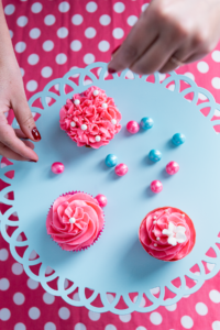 Artisane de bonheur sucré, cupcake, Sonia Carrier, photographie culinaire, pâtisserie, photographie commerciale, photographie culinaire, photographe professionnelle, photo commerciale, photo pour site web et réseaux sociaux, Isabelle Michaud photographe, Laurentides, Mont-Tremblant, Rive-Nord, Québec